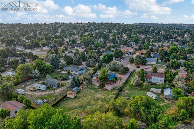 5527 Constitution Court