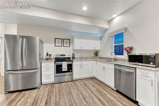 855 Circle Road