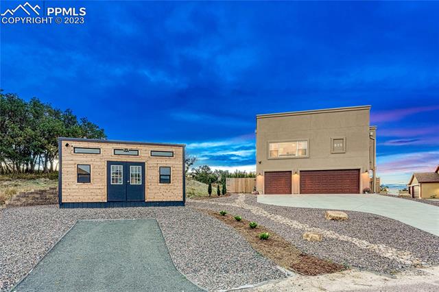 855 Circle Road