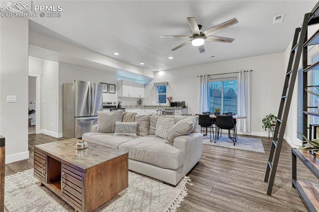 855 Circle Road