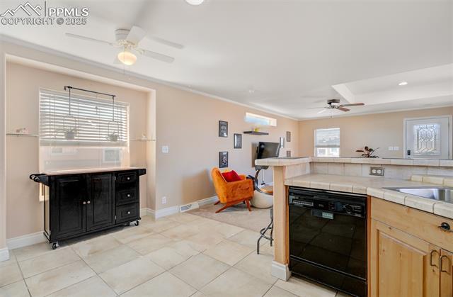 4366 Gray Fox Heights