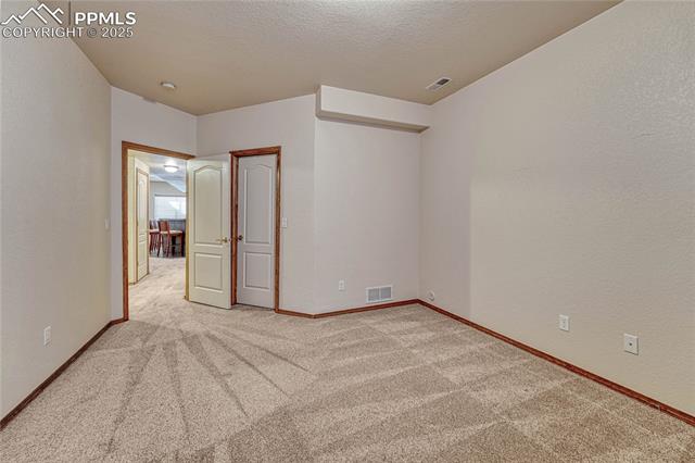 8641 Roaring Fork Drive