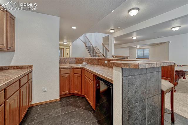 8641 Roaring Fork Drive