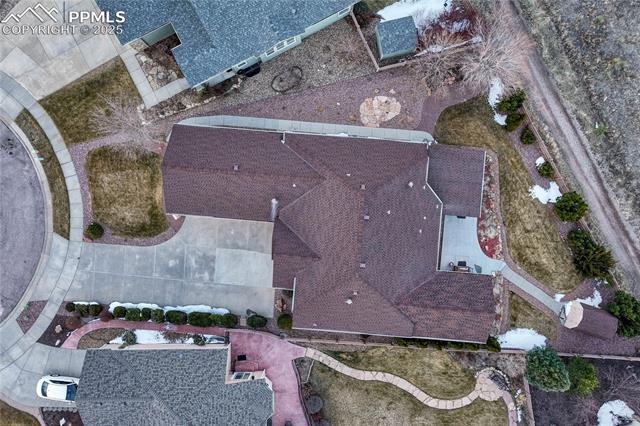 8641 Roaring Fork Drive