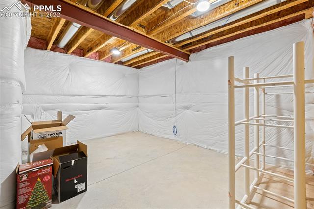 2492 Pine Valley View