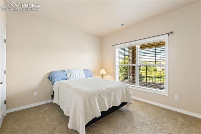 2492 Pine Valley View