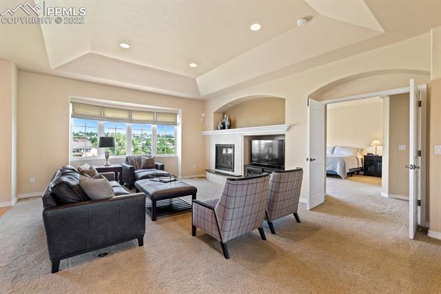 2492 Pine Valley View