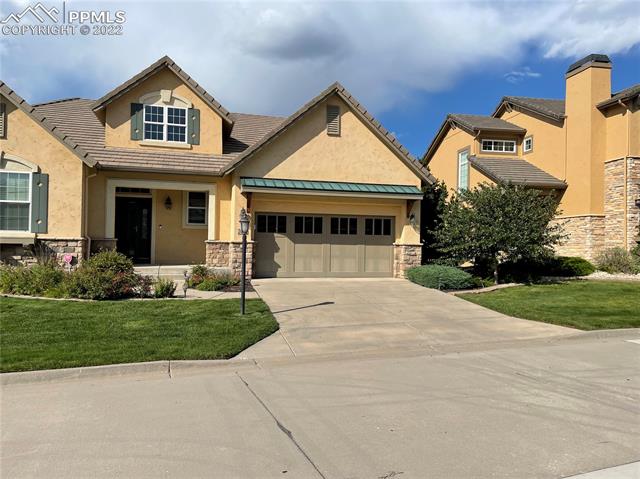 2492 Pine Valley View