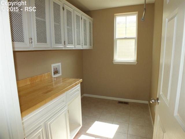 8233 Knotty Alder Court