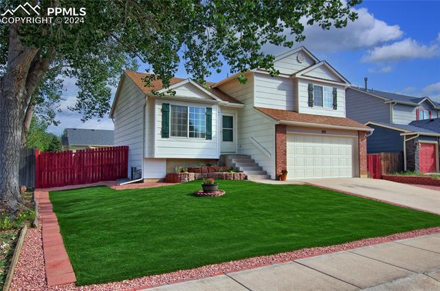 893 Bromefield Drive