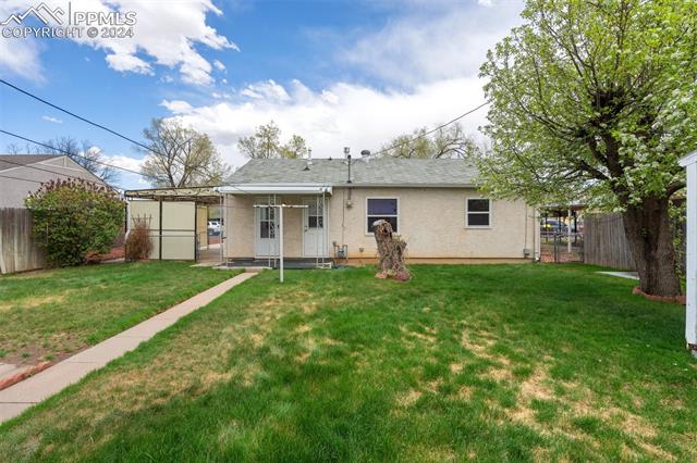 1916 S Institute Avenue