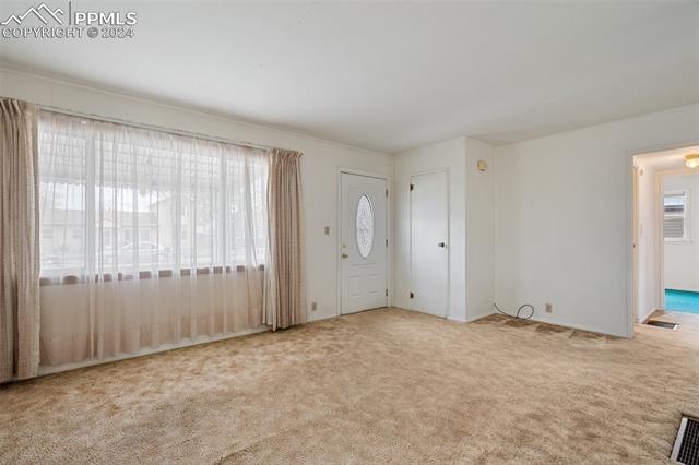 1916 S Institute Avenue