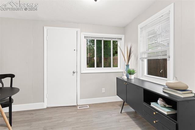 2024 W Platte Avenue