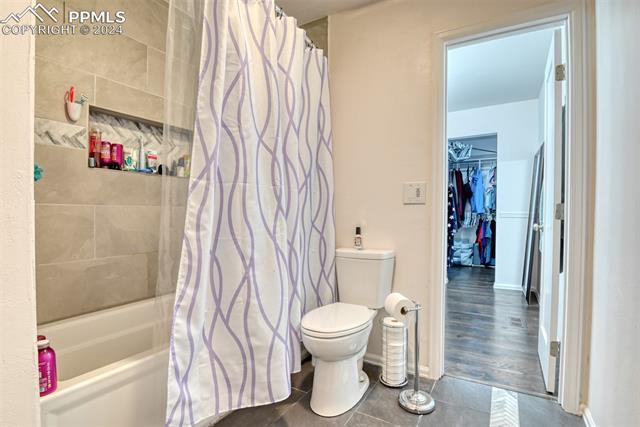 3880 Constitution Avenue