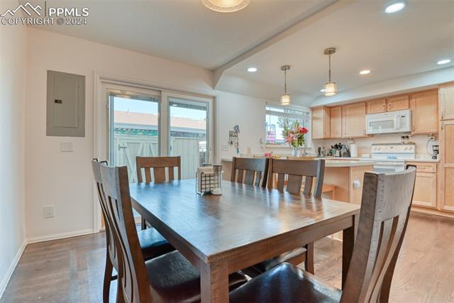 3880 Constitution Avenue