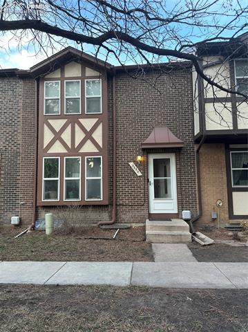 3880 Constitution Avenue