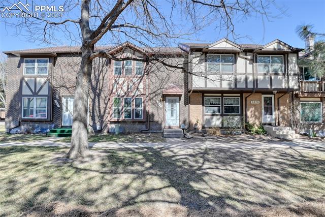 3880 Constitution Avenue