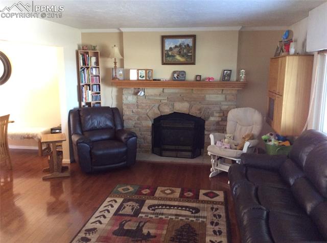 8265 Tannenbaum Road