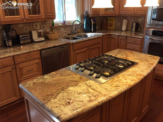 8265 Tannenbaum Road