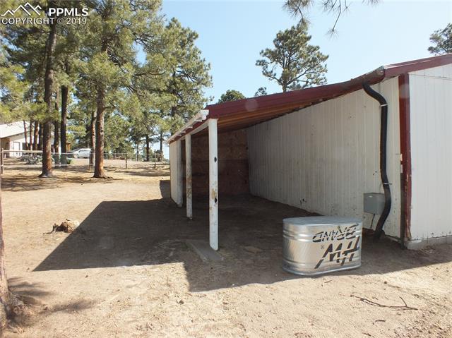 8265 Tannenbaum Road