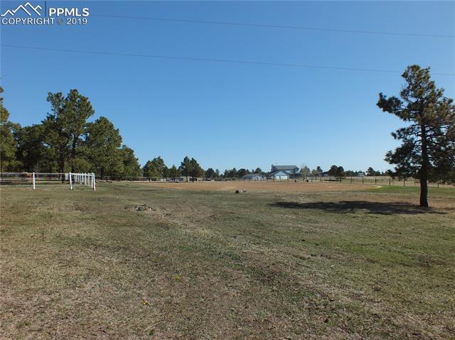 8265 Tannenbaum Road