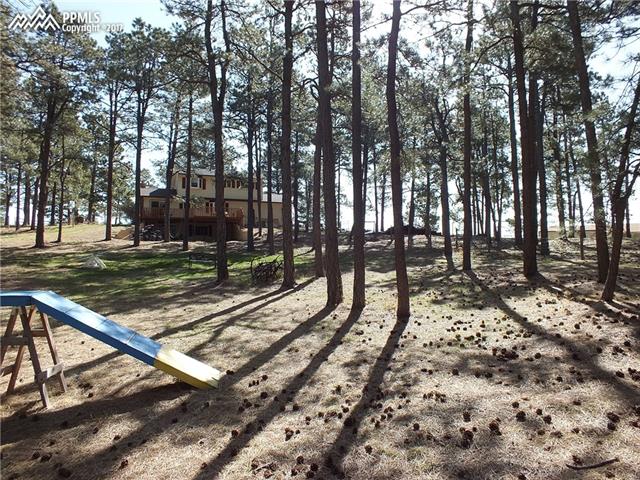 8265 Tannenbaum Road