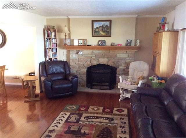 8265 Tannenbaum Road