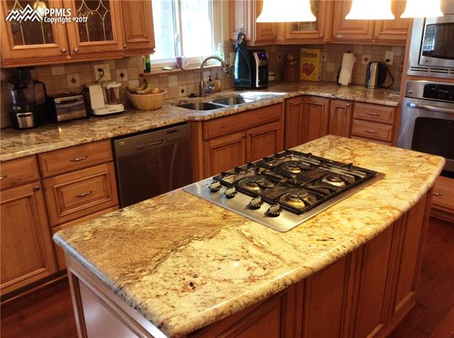 8265 Tannenbaum Road