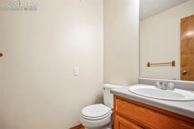 8180 Tannenbaum Road