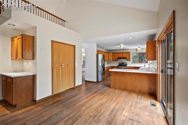 8180 Tannenbaum Road