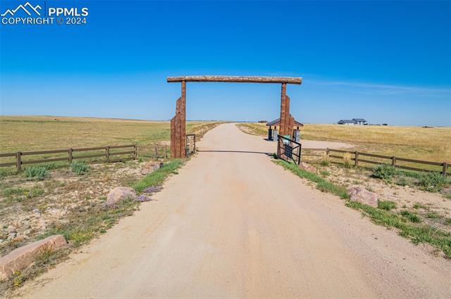 8150 Cowboy Ranch View