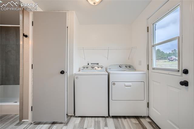 533 Calle De La Nieva