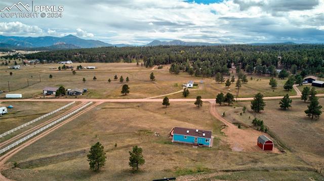 533 Calle De La Nieva