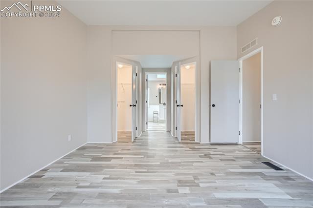 533 Calle De La Nieva