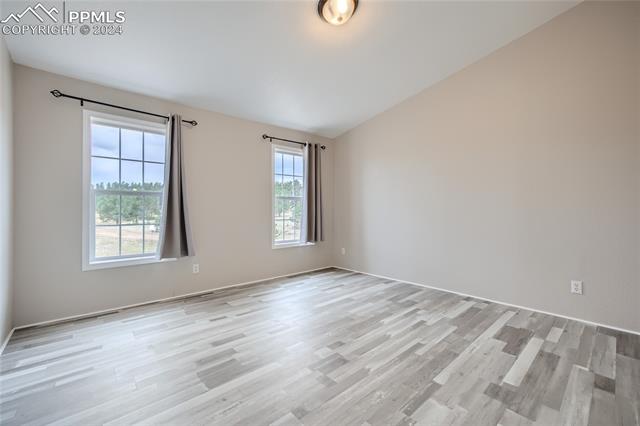 533 Calle De La Nieva