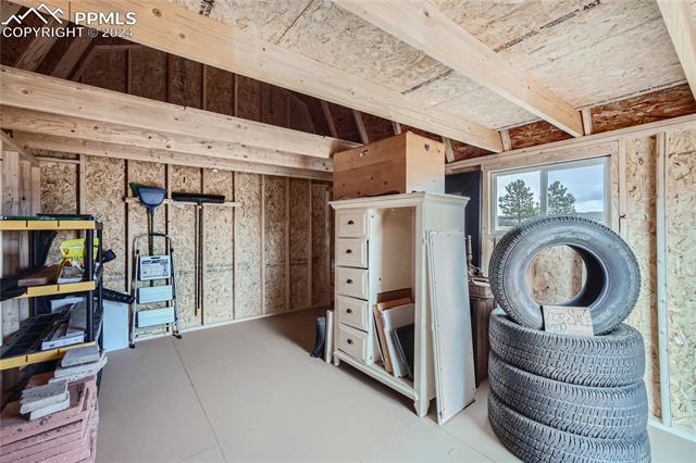 533 Calle De La Nieva