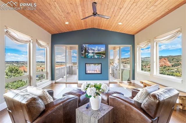 262 Crystal Valley Road