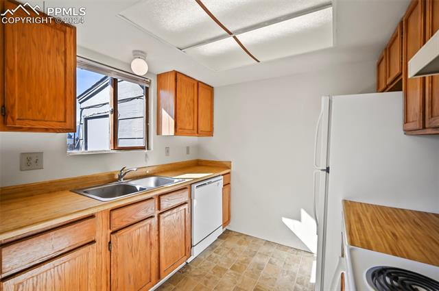 1204 Soaring Eagle Drive