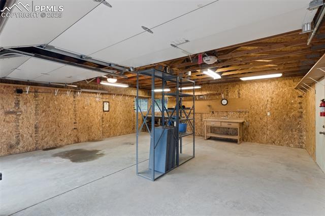 289 Black Mesa Circle