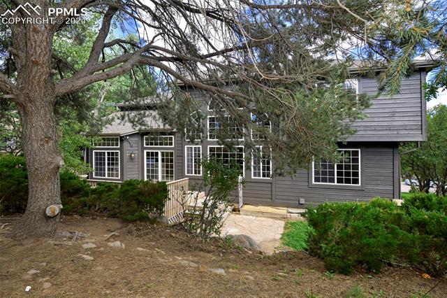 1225 Popes Valley Drive