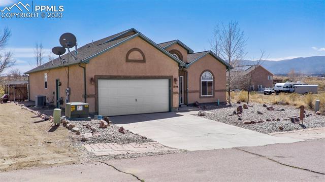 1004 Clyde Drive
