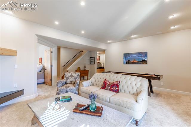 4495 Governors Point