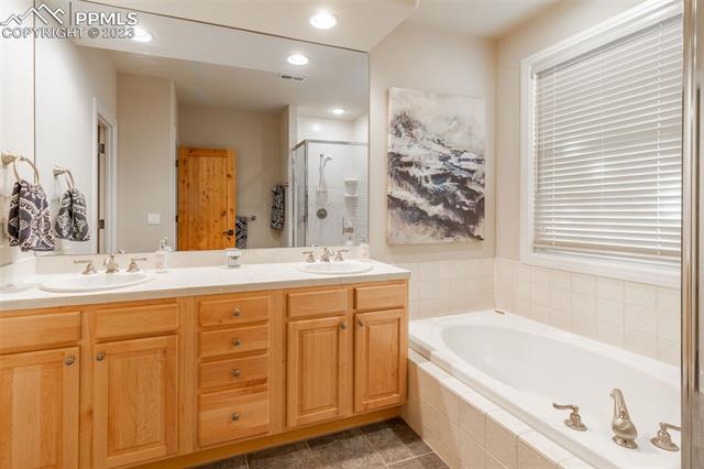 4495 Governors Point