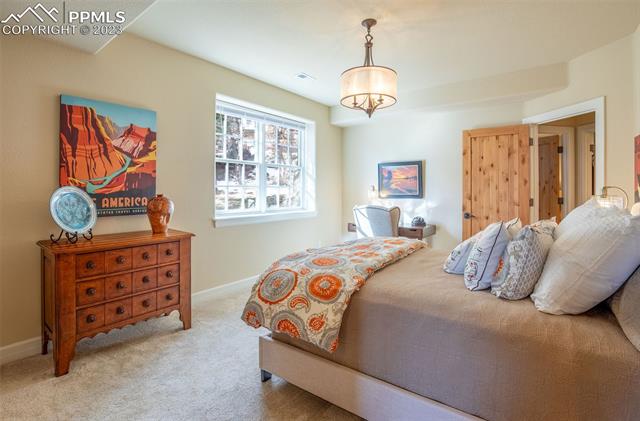 4495 Governors Point