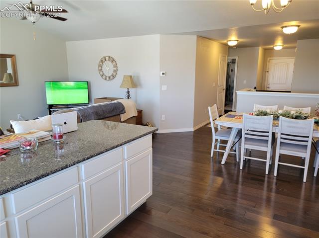 6101 Anders Ridge Lane