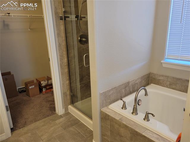 6101 Anders Ridge Lane