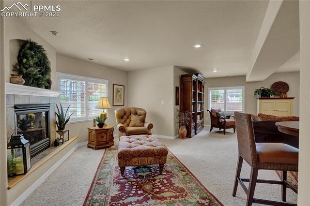 2335 Pine Valley View