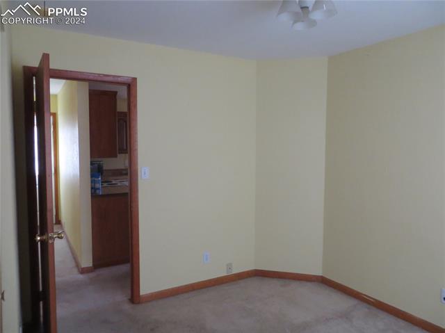 1621 W Pikes Peak Avenue