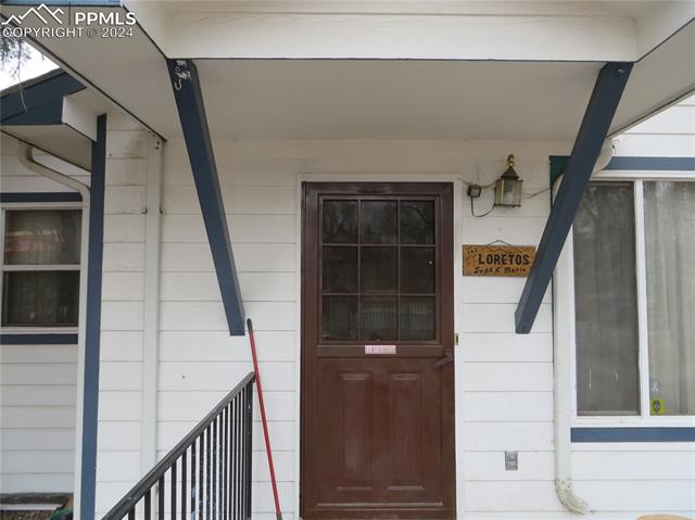 1621 W Pikes Peak Avenue