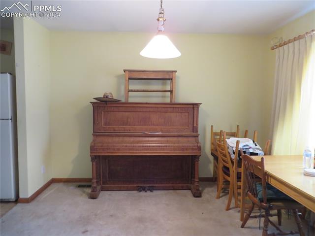 1621 W Pikes Peak Avenue